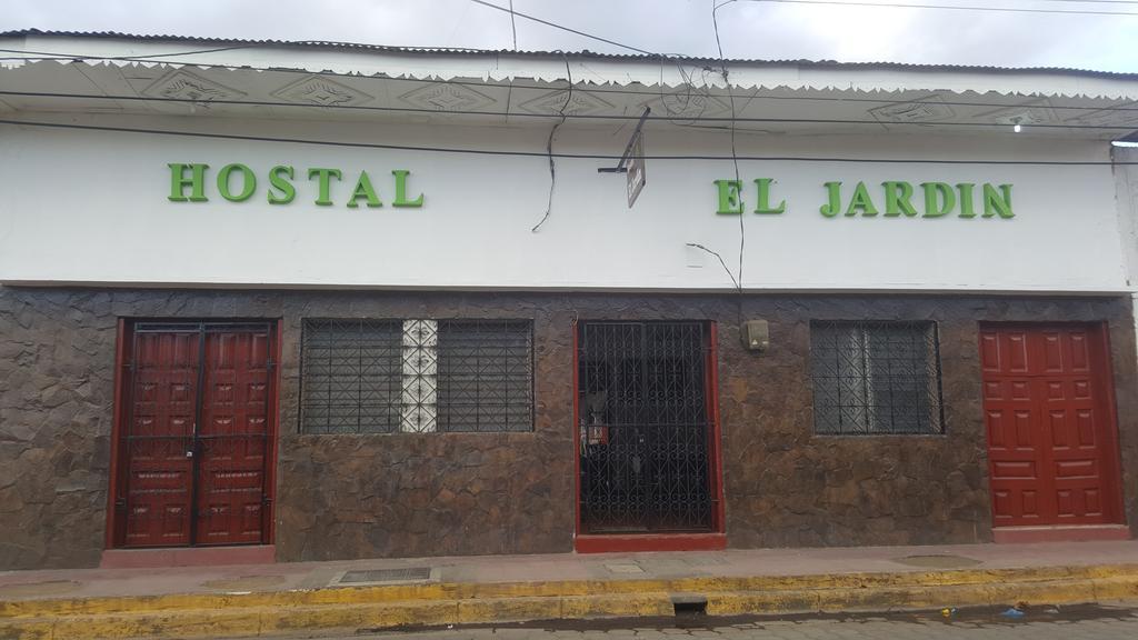 Hostal El Jardin León Εξωτερικό φωτογραφία